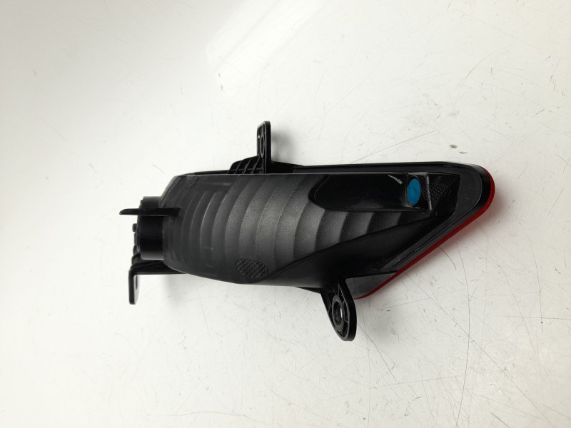 Recambio de faro antiniebla trasero derecho para renault arkana i (lcm_, ldn_) 1.3 tce 140 (ldn0) referencia OEM IAM 265800539R 
