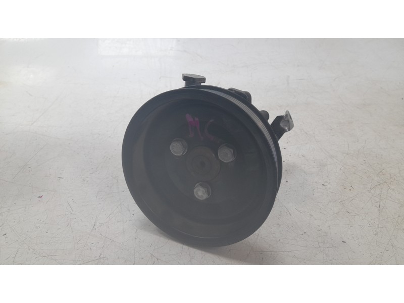 Recambio de bomba direccion para bmw x1 (e84) sdrive 18 d referencia OEM IAM 678045901  
