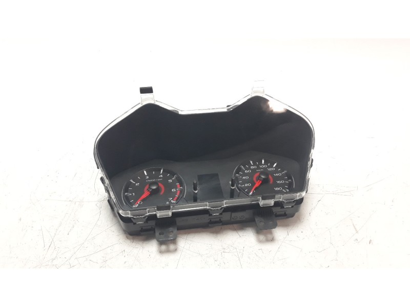Recambio de cuadro instrumentos para mahindra kuv 100 2wd nxt referencia OEM IAM 1301AAA05961N  