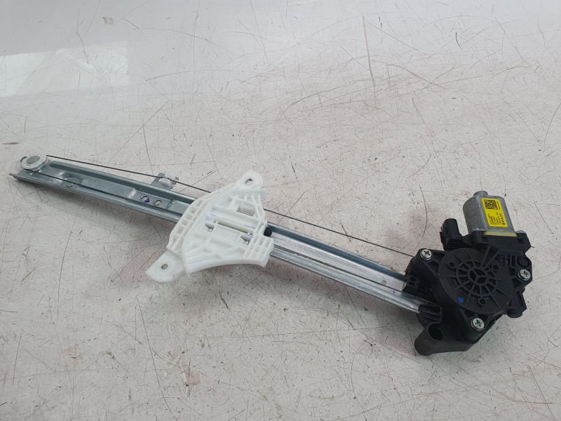 Recambio de elevalunas delantero derecho para hyundai i20 iii (bc3, bi3) 1.0 t-gdi referencia OEM IAM 82404Q0010  