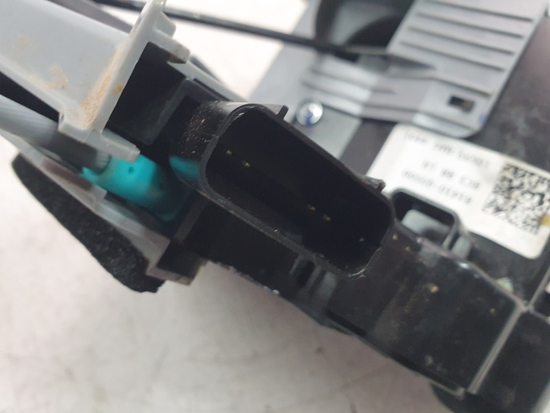 Recambio de cerradura puerta trasera izquierda para hyundai i20 iii (bc3, bi3) 1.0 t-gdi referencia OEM IAM 81410Q0000  