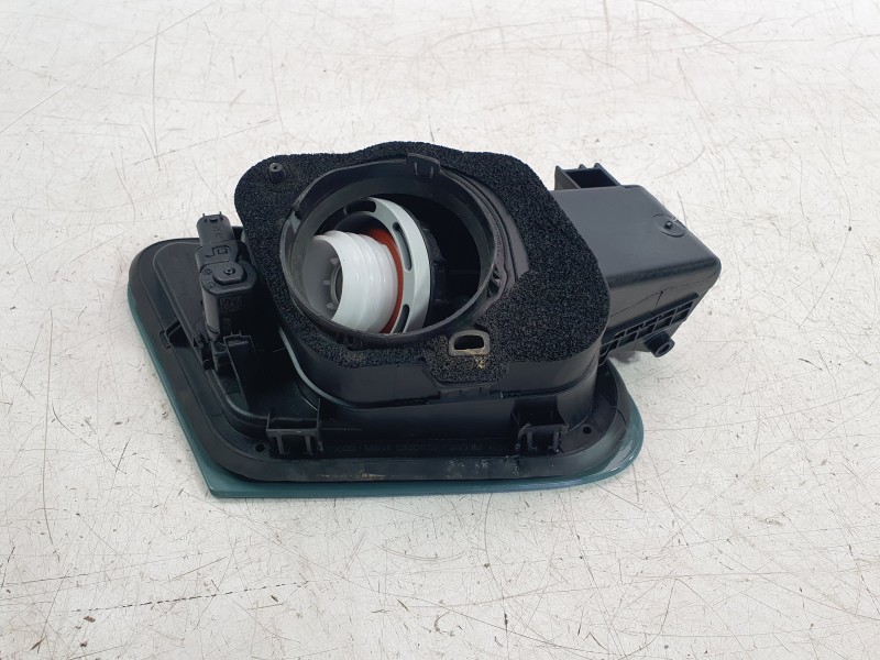 Recambio de tapa exterior combustible para hyundai i20 iii (bc3, bi3) 1.0 t-gdi referencia OEM IAM 69511Q0000  