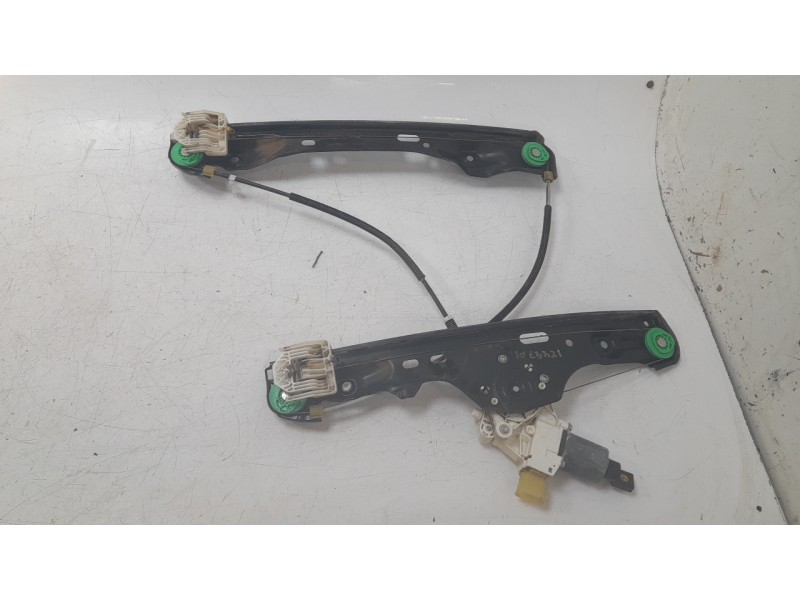Recambio de elevalunas delantero izquierdo para bmw x1 (e84) sdrive 18 d referencia OEM IAM 51332990385  112091/2142701