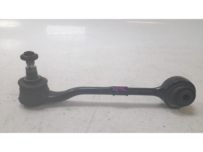 Recambio de brazo suspension inferior delantero izquierdo para bmw x1 (e84) xdrive 20d referencia OEM IAM 6768989  