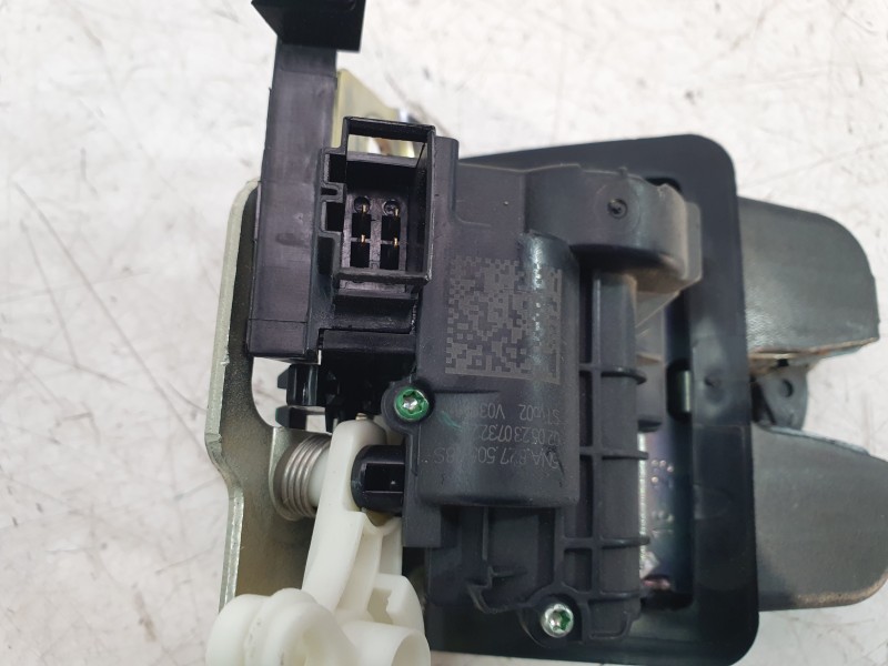 Recambio de cerradura maletero / porton para volkswagen touran (5t1) 2.0 tdi referencia OEM IAM 5NA82750508S  