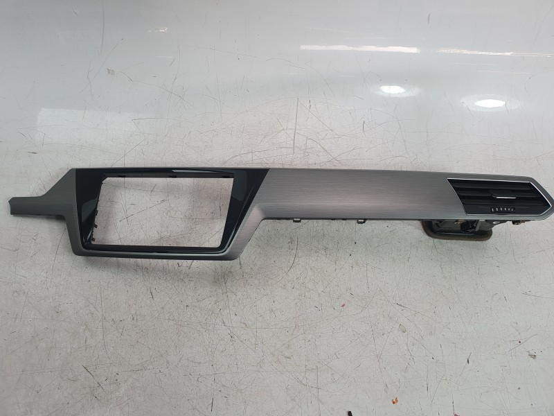 Recambio de moldura para volkswagen touran (5t1) 2.0 tdi referencia OEM IAM 5TB858416F  