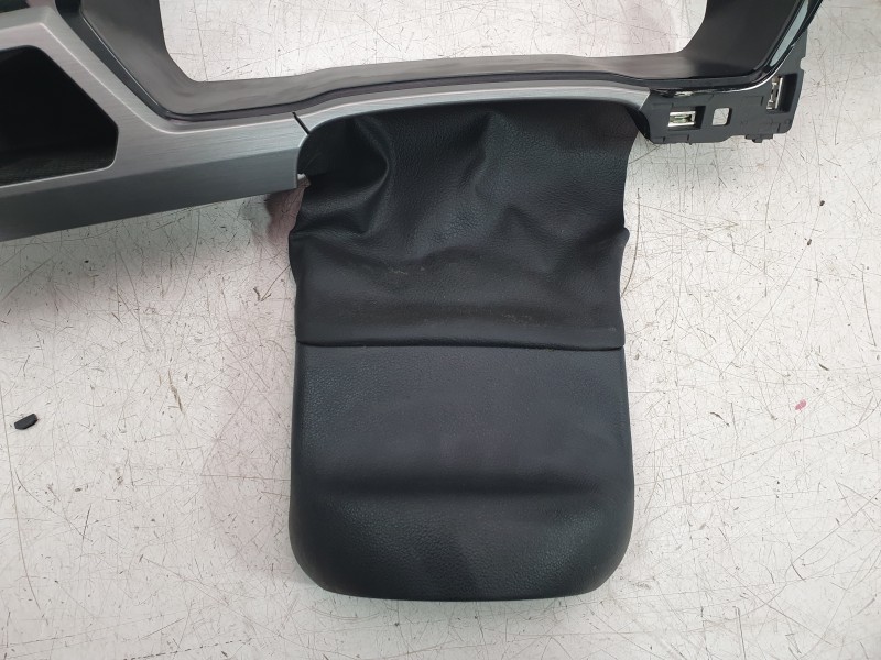 Recambio de aireador central para volkswagen touran (5t1) 2.0 tdi referencia OEM IAM 5TB819110ICX  