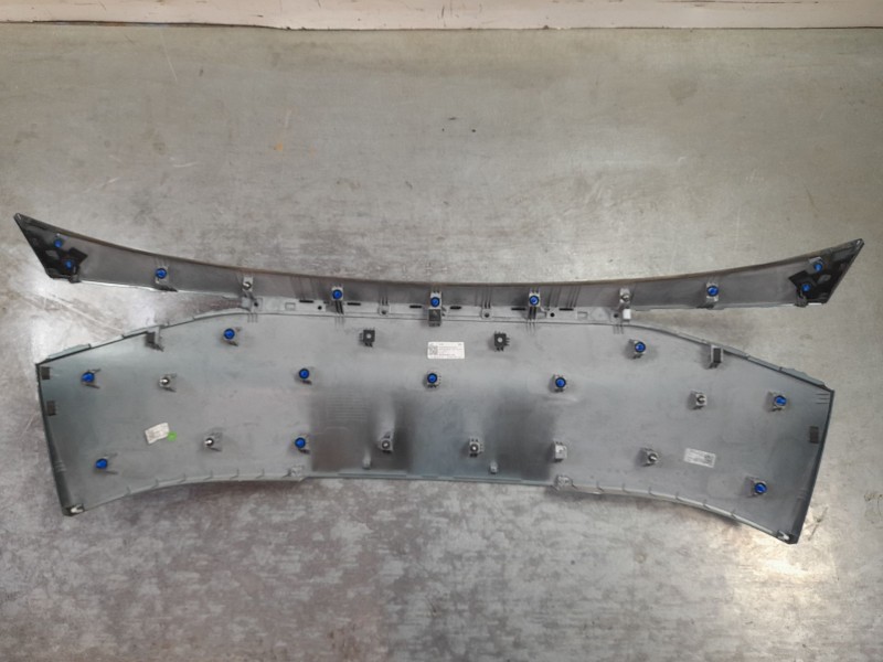 Recambio de moldura para kia sportage v (nq5) 1.6 t-gdi hybrid referencia OEM IAM 87310R2020  