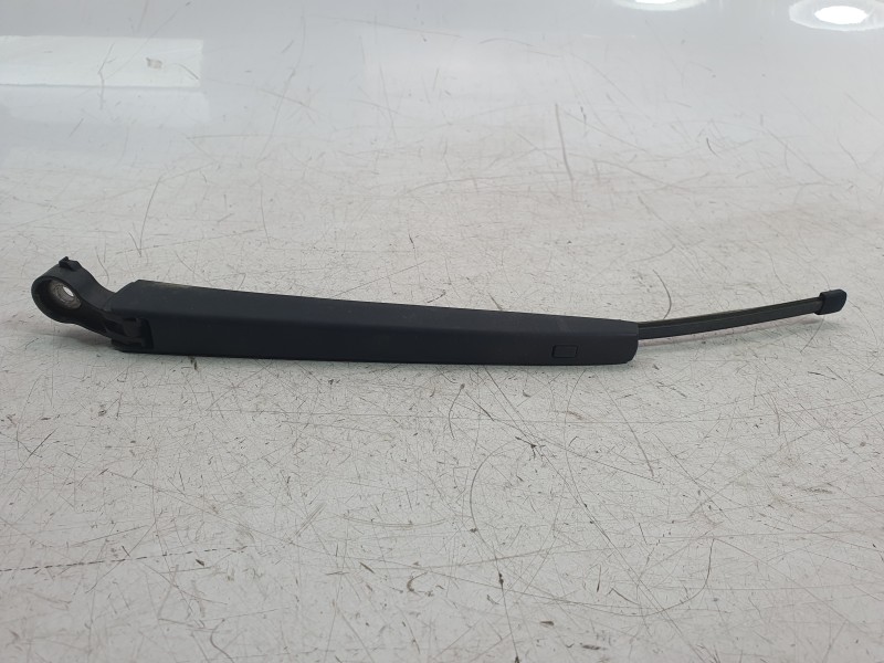 Recambio de brazo limpia trasero para volkswagen touran (5t1) 2.0 tdi referencia OEM IAM 5TA955704B  