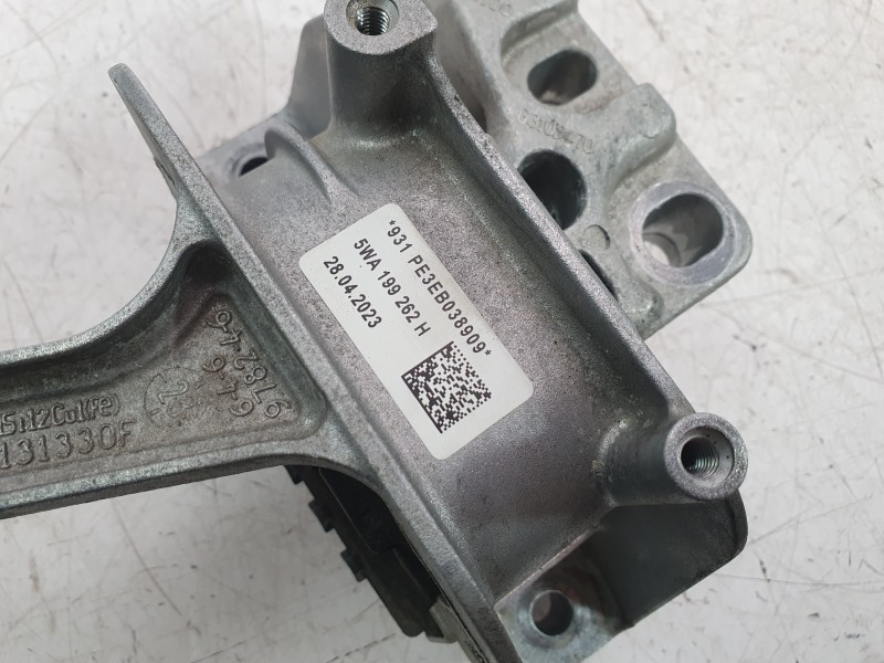 Recambio de soporte motor derecho para volkswagen touran (5t1) 2.0 tdi referencia OEM IAM 5WA199262H  