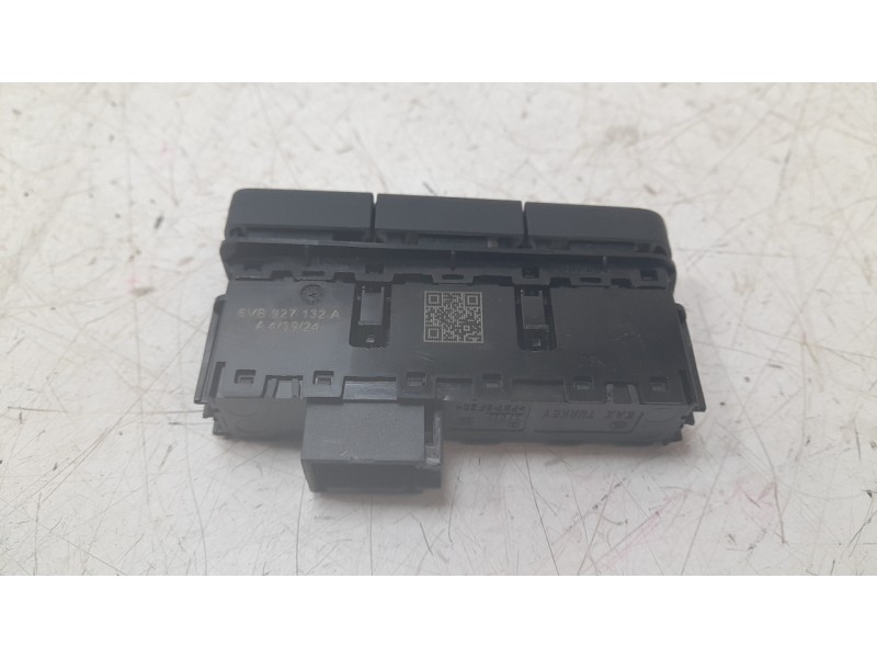 Recambio de interruptor para skoda fabia iv (pj3) 1.0 mpi referencia OEM IAM 6VB927132A  