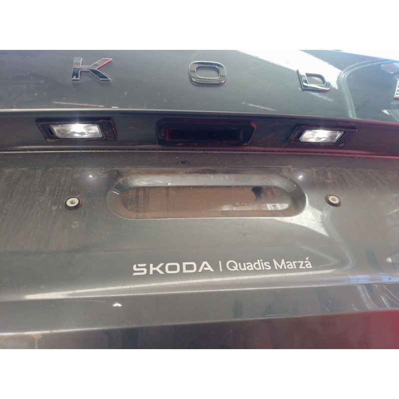 Recambio de maneta exterior porton para skoda fabia iv (pj3) 1.0 mpi referencia OEM IAM   