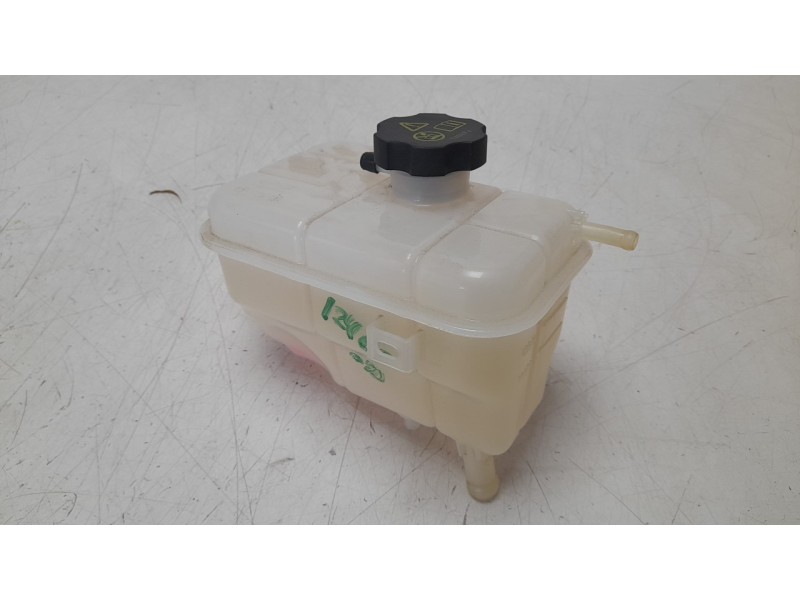 Recambio de deposito expansion para byd seal u 1.5 plug-in hybrid awd referencia OEM IAM STHR1311010  