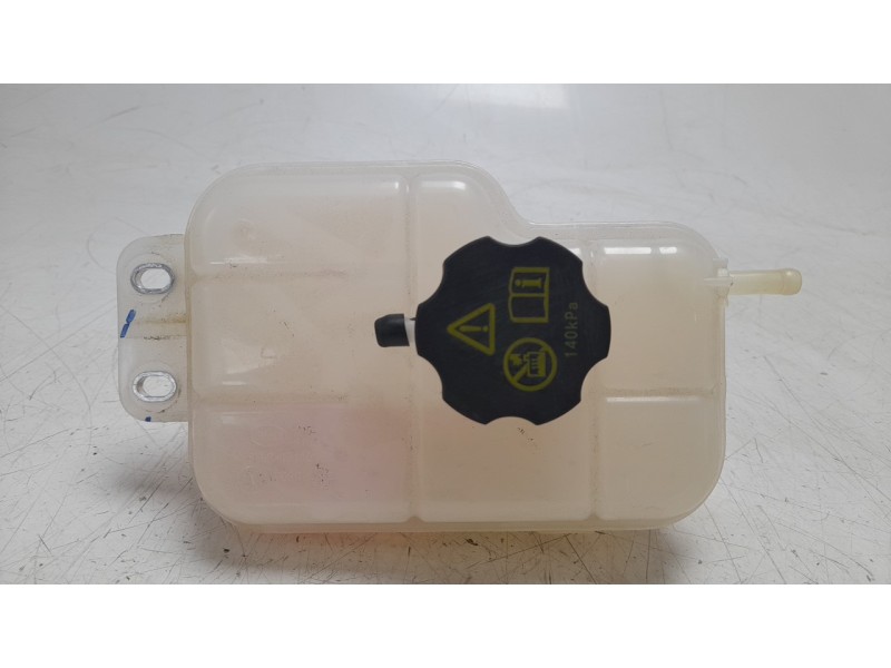 Recambio de deposito expansion para byd seal u 1.5 plug-in hybrid awd referencia OEM IAM STHR1311010  