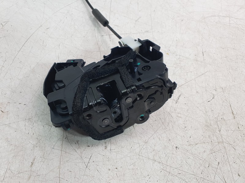 Recambio de cerradura puerta trasera izquierda para byd seal u 1.5 plug-in hybrid awd referencia OEM IAM SA3F6205200V  