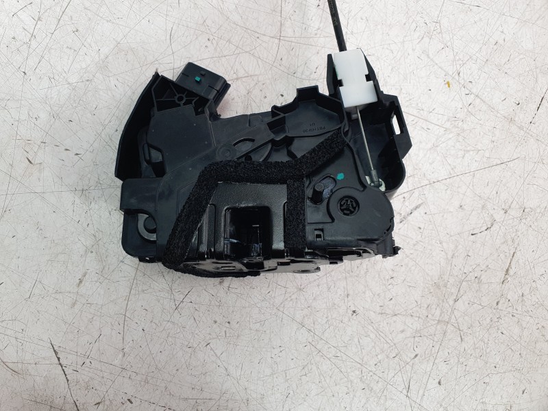 Recambio de cerradura puerta trasera izquierda para byd seal u 1.5 plug-in hybrid awd referencia OEM IAM SA3F6205200V  