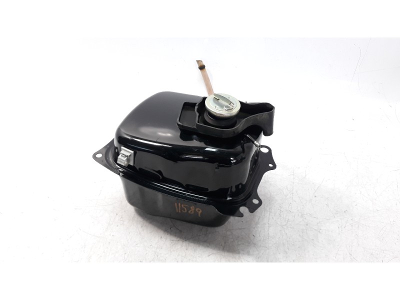Recambio de deposito combustible para yamaha nmax nmax 125 referencia OEM IAM B2TF41100000  