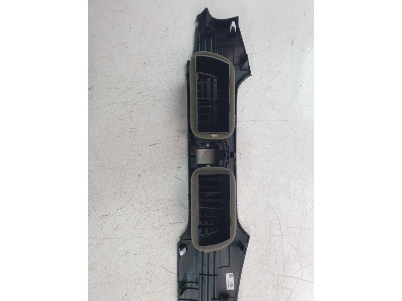 Recambio de aireador central para hyundai i20 iii (bc3, bi3) 1.0 t-gdi referencia OEM IAM 84795Q0000  