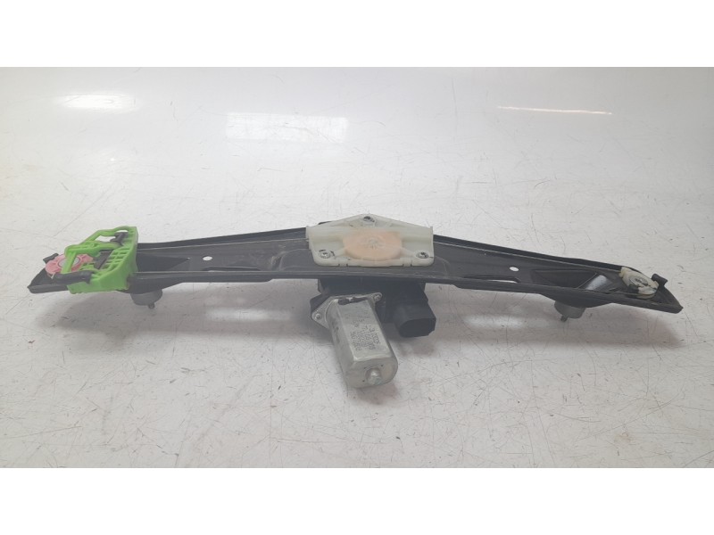 Recambio de elevalunas trasero derecho para bmw x1 (e84) xdrive 20d referencia OEM IAM 51352990298 13262410 