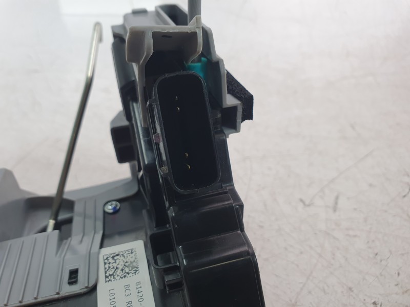 Recambio de cerradura puerta trasera derecha para hyundai i20 iii (bc3, bi3) 1.0 t-gdi referencia OEM IAM 81420Q0000  