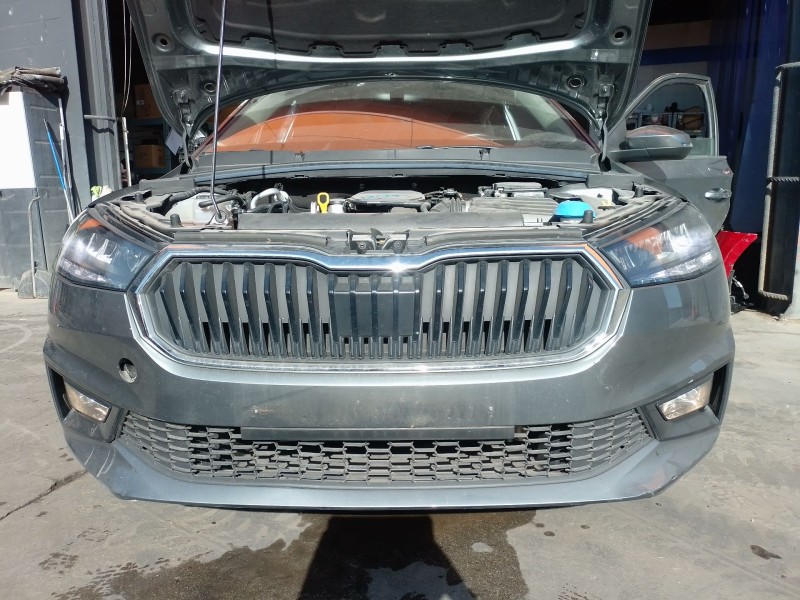 Recambio de paragolpes delantero para skoda fabia iv (pj3) 1.0 mpi referencia OEM IAM   