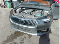 REFUERZO PARAGOLPES DELANTERO 6VA807109 