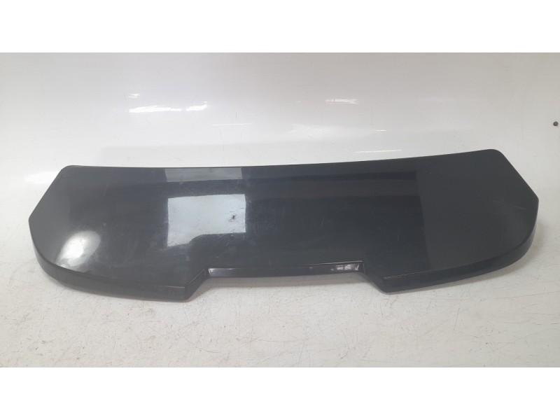Recambio de aleron trasero para ford ecosport 1.0 ecoboost referencia OEM IAM 2427604  