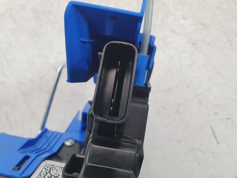 Recambio de cerradura puerta delantera derecha para hyundai i20 iii (bc3, bi3) 1.0 t-gdi referencia OEM IAM 81320Q0010  