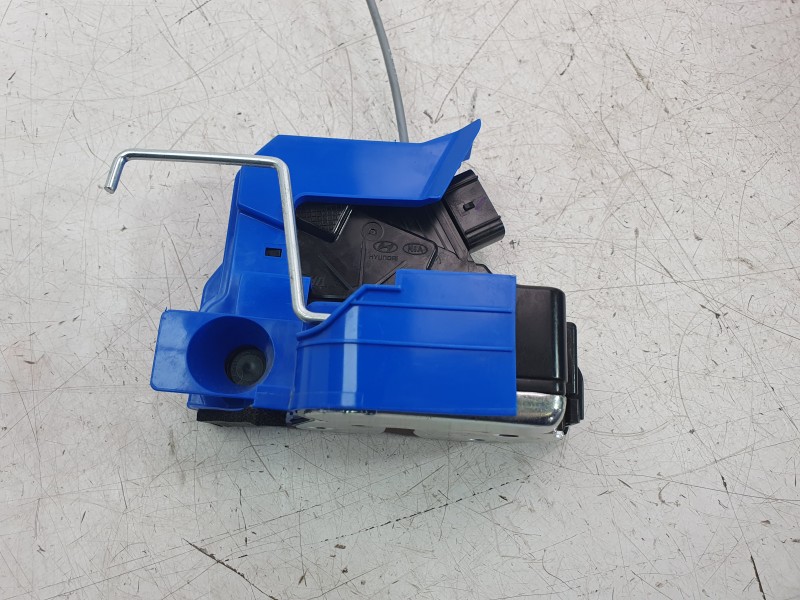 Recambio de cerradura puerta delantera derecha para hyundai i20 iii (bc3, bi3) 1.0 t-gdi referencia OEM IAM 81320Q0010  