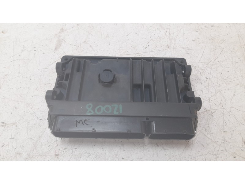 Recambio de centralita motor uce para toyota c-hr hybrid active referencia OEM IAM 8966602D91  