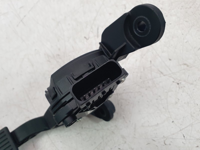 Recambio de potenciometro pedal para hyundai i20 iii (bc3, bi3) 1.0 t-gdi referencia OEM IAM 327001RXXX  