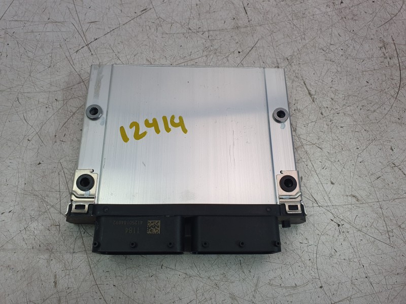 Recambio de centralita motor uce para hyundai i20 iii (bc3, bi3) 1.0 t-gdi referencia OEM IAM 3913107BV0  