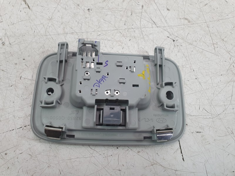 Recambio de luz interior para hyundai i20 iii (bc3, bi3) 1.0 t-gdi referencia OEM IAM 92850Q0500YPK  
