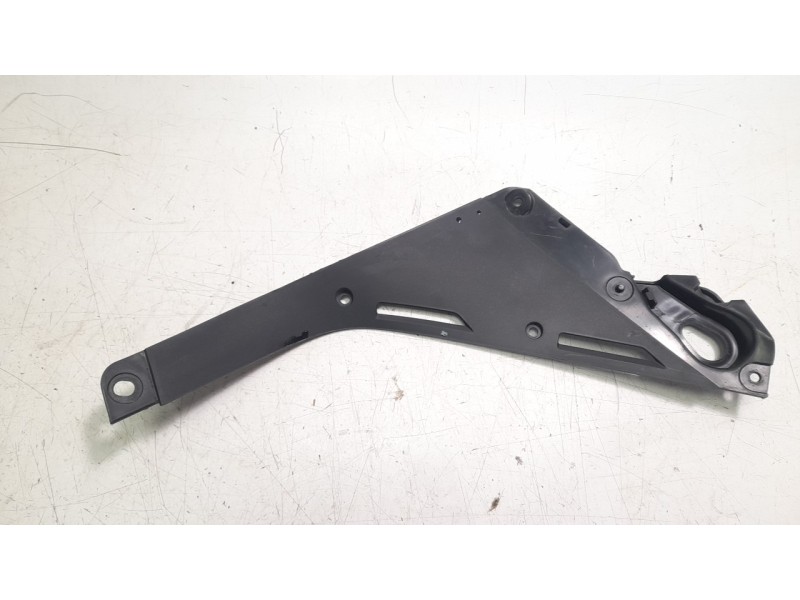 Recambio de moldura para honda cbr (601cc - ) cbr 650 r (rh07, rh01) referencia OEM IAM 64261MKYE000  