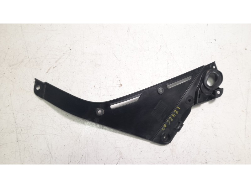 Recambio de moldura para honda cbr (601cc - ) cbr 650 r (rh07, rh01) referencia OEM IAM 64261MKYE000  
