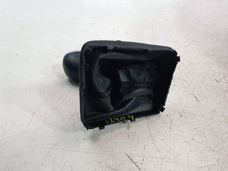 Recambio de pomo palanca cambio para volkswagen touran (5t1) 2.0 tdi referencia OEM IAM 5TB711113HFE  