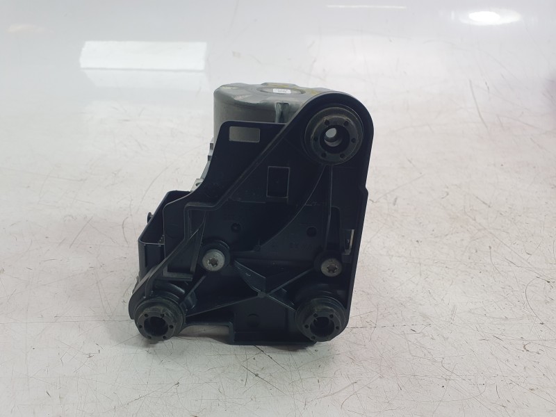 Recambio de abs para volkswagen touran (5t1) 2.0 tdi referencia OEM IAM 5Q0614517GA  