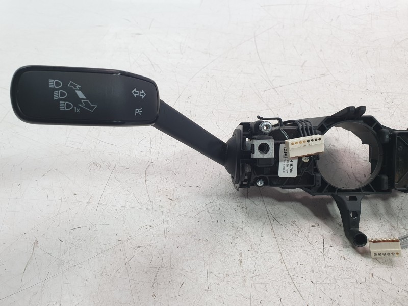 Recambio de mando multifuncion para volkswagen touran (5t1) 2.0 tdi referencia OEM IAM 5Q0953502AA  LMF510037VW/LMF610037VW