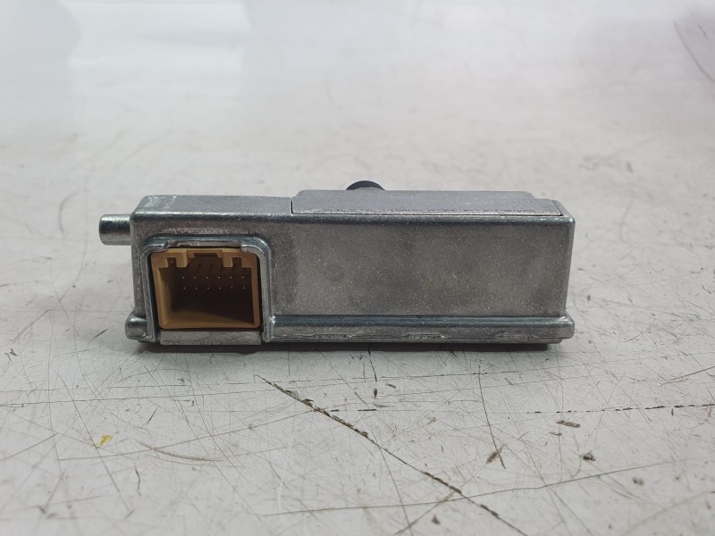 Recambio de camara vision frontal para volkswagen touran (5t1) 2.0 tdi referencia OEM IAM 2Q0980653D  