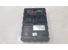 CAJA RELES / FUSIBLES HU5T15604BCR 