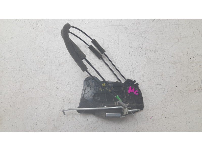 Recambio de cerradura puerta delantera derecha para subaru xv (gt, g24) 2.0 i awd (gt7) referencia OEM IAM 61032FL040  