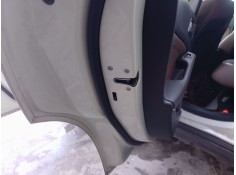 CERRADURA PUERTA TRASERA IZQUIERDA 