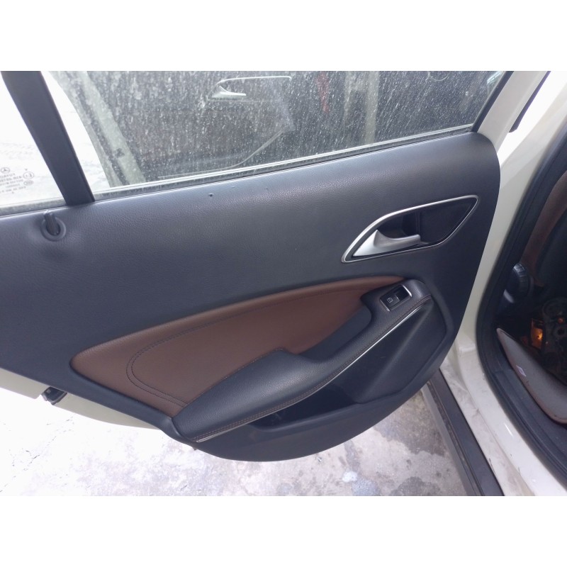 Recambio de elevalunas trasero izquierdo para mercedes-benz clase gla (x156) gla 200 cdi / d (156.908) referencia OEM IAM   