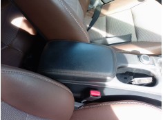 Recambio de apoyabrazos central para mercedes-benz clase gla (x156) gla 200 cdi / d (156.908) referencia OEM IAM 24668092019H64  2