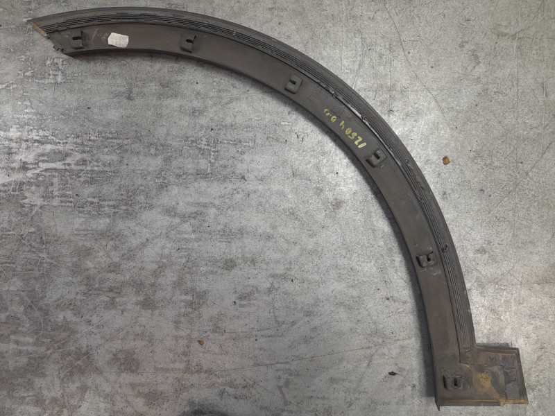 Recambio de aletin delantero derecho para seat arona (kj7, kjp) 1.0 tsi referencia OEM IAM 6F9853718  