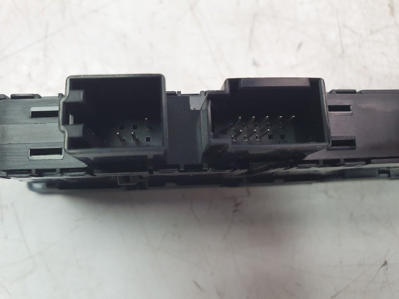 Recambio de mando multifuncion para volkswagen touran (5t1) 2.0 tdi referencia OEM IAM 5TA927132A  