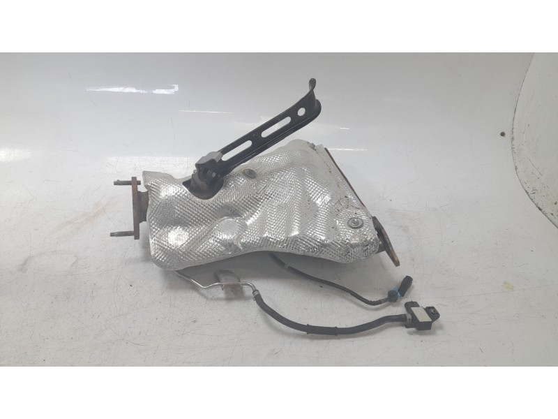 Recambio de catalizador para toyota rav4 hybrid 4x2 advance referencia OEM IAM OT140  