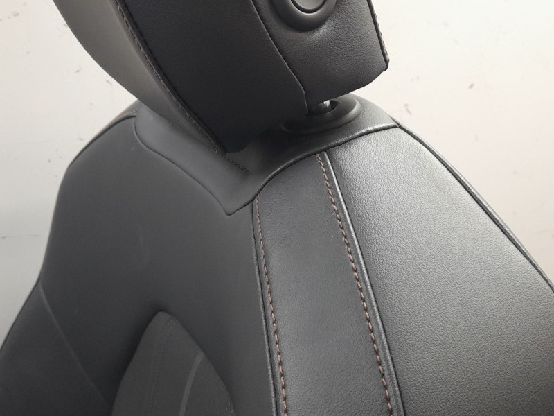 Recambio de juego asientos completo para cupra formentor (km7, kmp) 1.5 tsi referencia OEM IAM 5FF881405H  