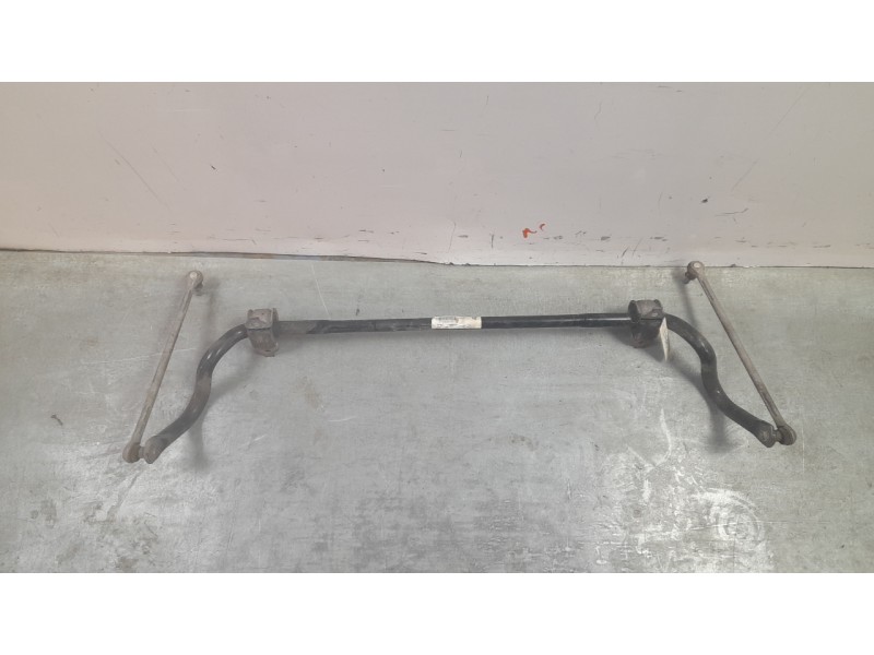 Recambio de barra estabilizadora delantera para bmw x1 (e84) xdrive 20d referencia OEM IAM 679363901  