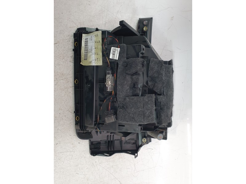 Recambio de guantera para audi a1 sportback (8xa, 8xf) 1.6 tdi referencia OEM IAM 8X18571044PK  